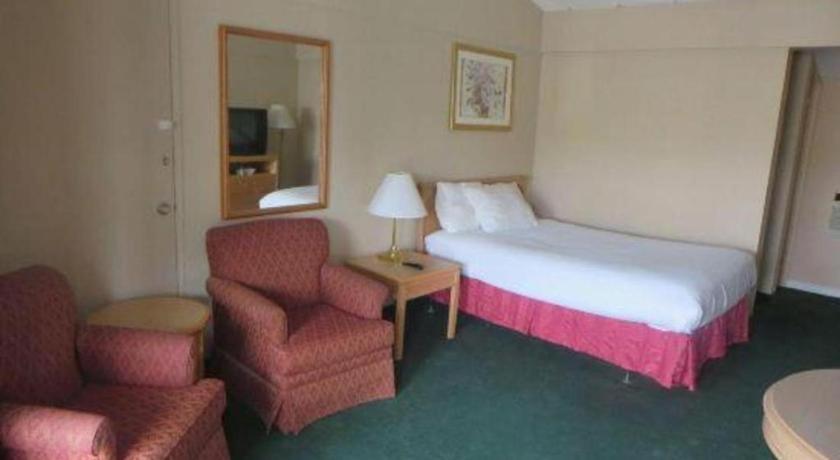 Niagara Best Inn *